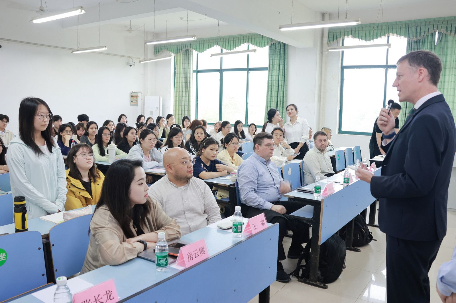 切斯特大学大师专项课程在井冈山大学圆满举行